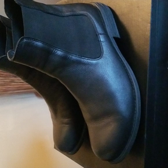 Everly Shoes - 🌷 EVERLY TAYLOR-02 BLACK LEATHER BOOTS SIZE 39